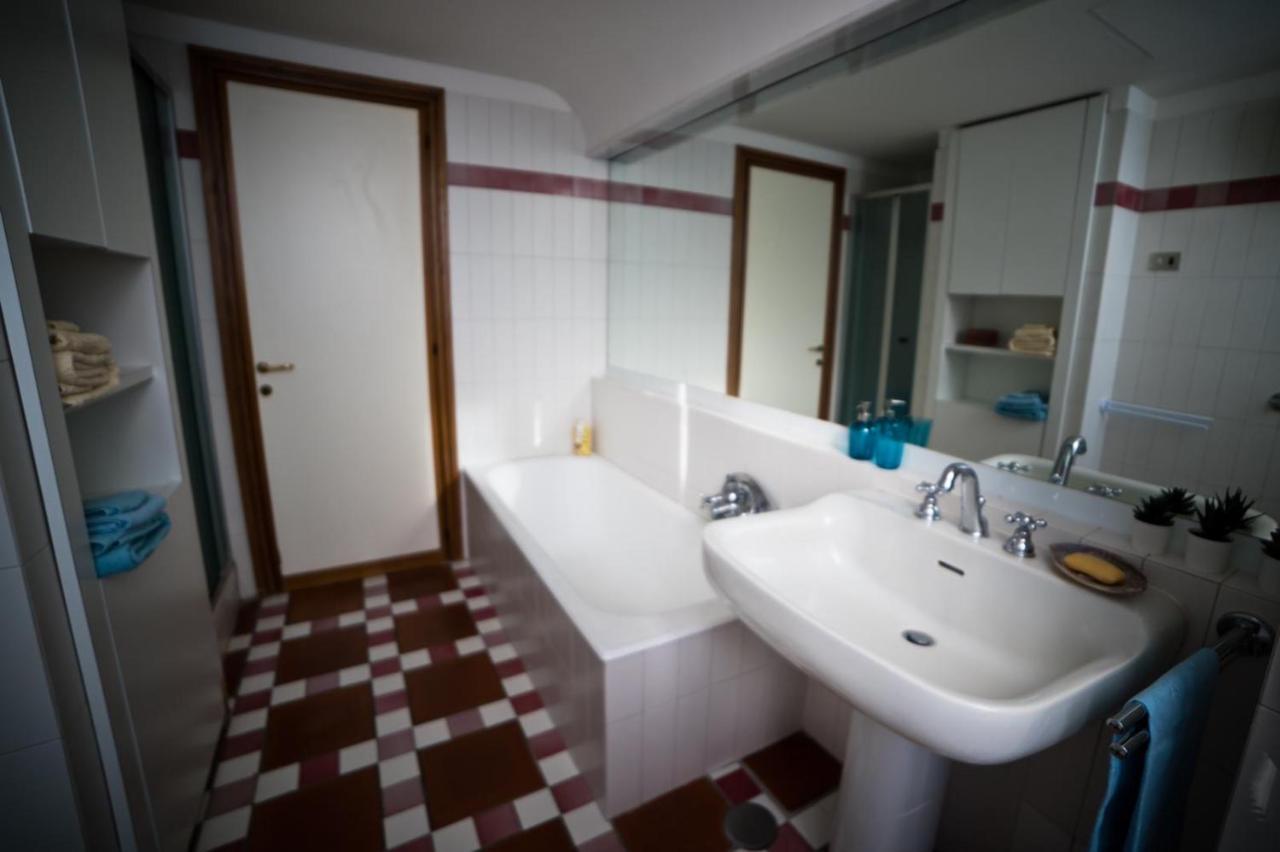 Villa Forti กัสเตลกันดอลโฟ ภายนอก รูปภาพ